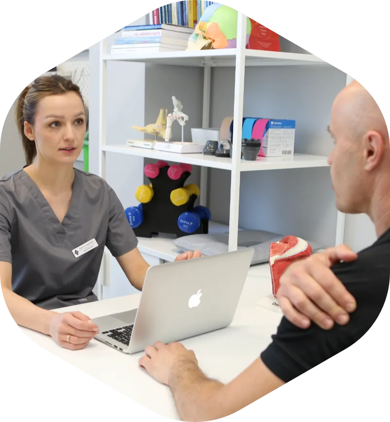 A visit to a physiotherapist at Profizjoclinic