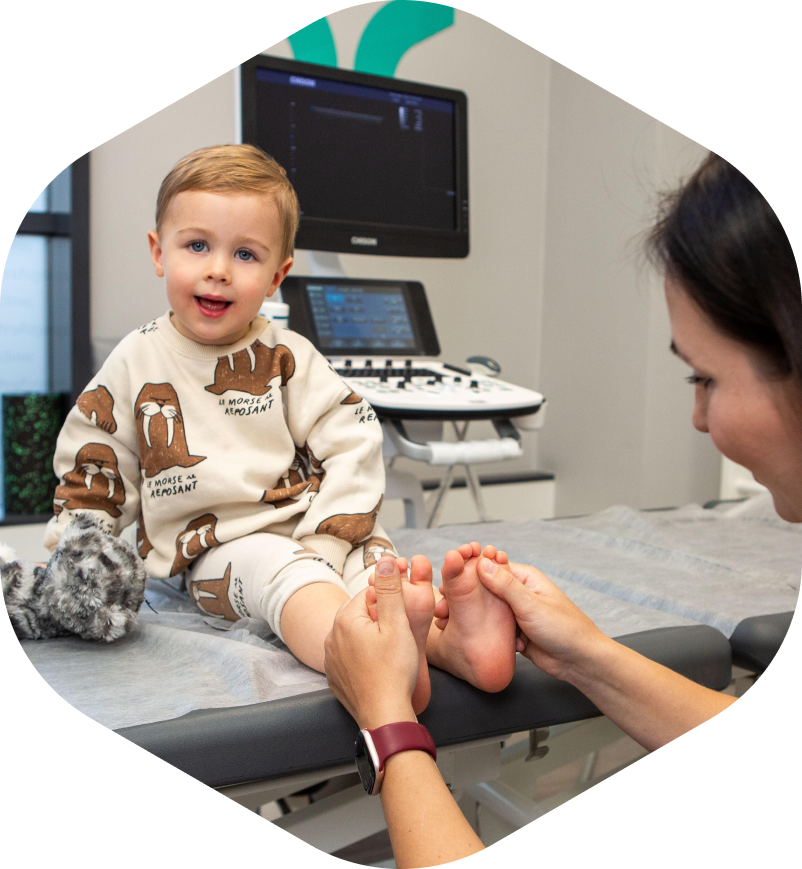 A visit to the children's orthopedist Profizjoclinic