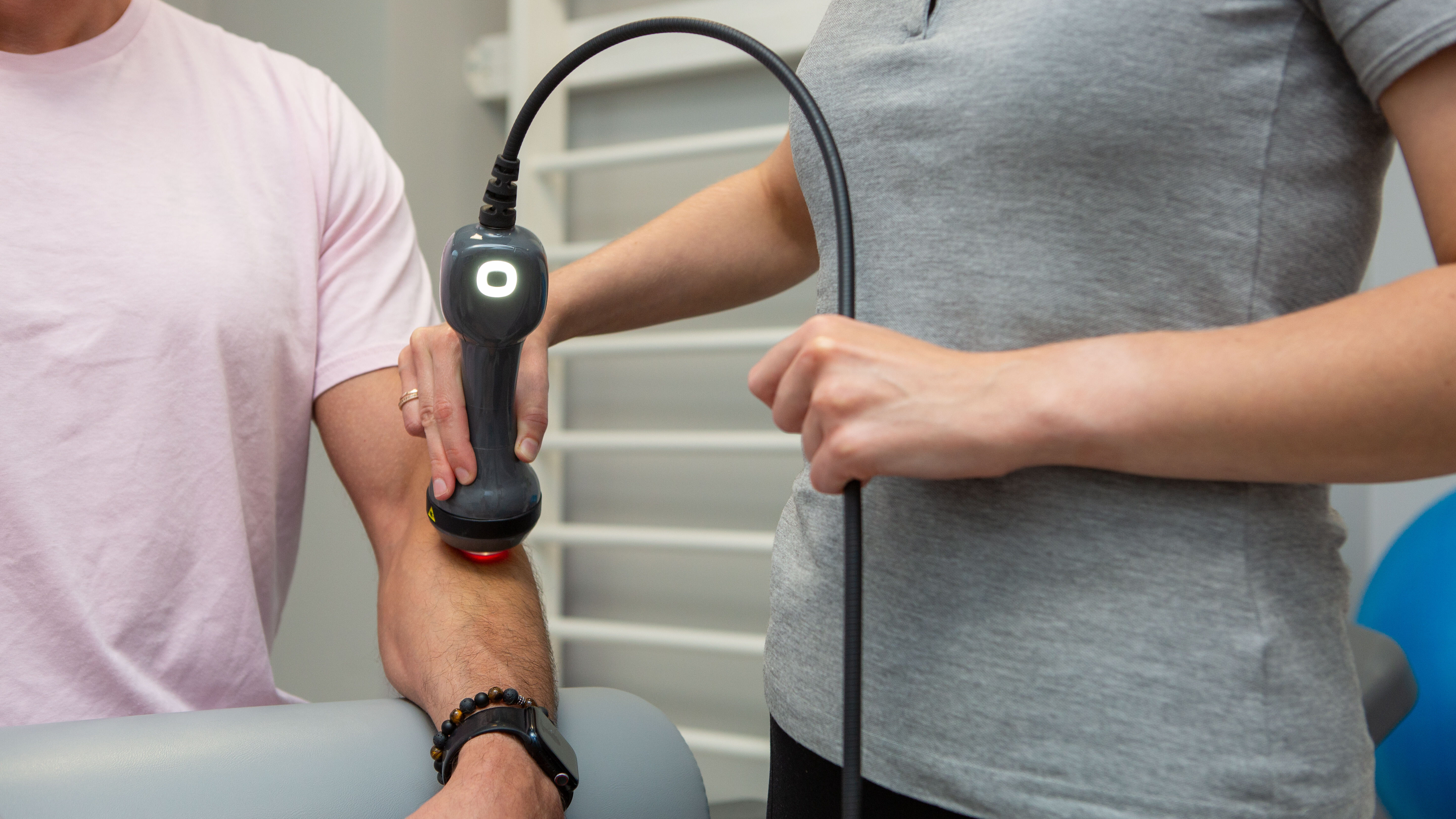 terapia LightForce Profizjoclinic Wrocław klinika fizjoterapii